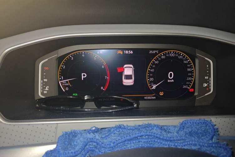 Used Volkswagen Lavida 2023 1.5L Automatic 5 Million Edition Instrument Cluster