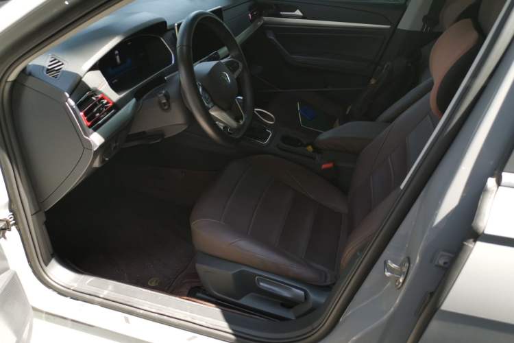 Used Volkswagen Lavida 2023 280TSI DSG Starry Sky Deluxe Edition Left Front Seat