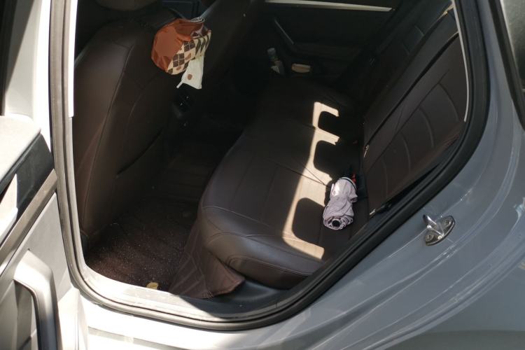 Used Volkswagen Lavida 2023 280TSI DSG Starry Sky Deluxe Edition Left Rear Seat