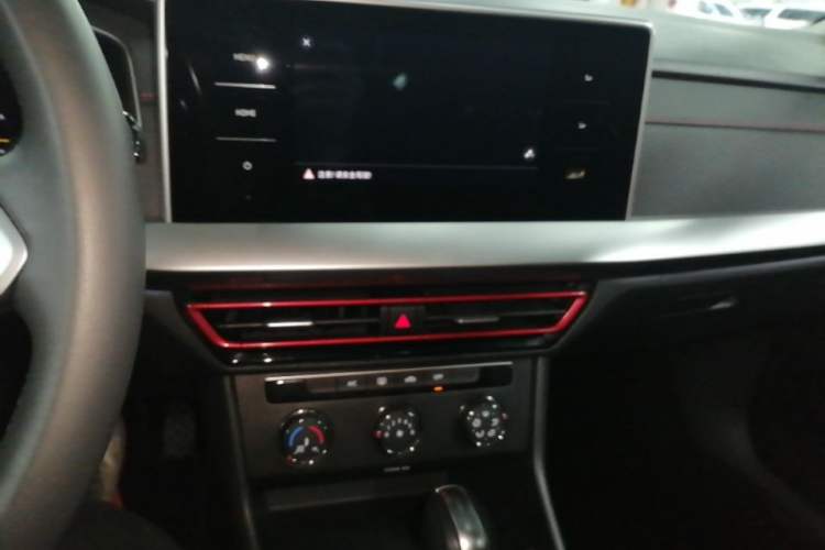 Used Volkswagen Lavida 2023 300TSI DSG Starry Full-Comfort Edition Audio And AC Panel