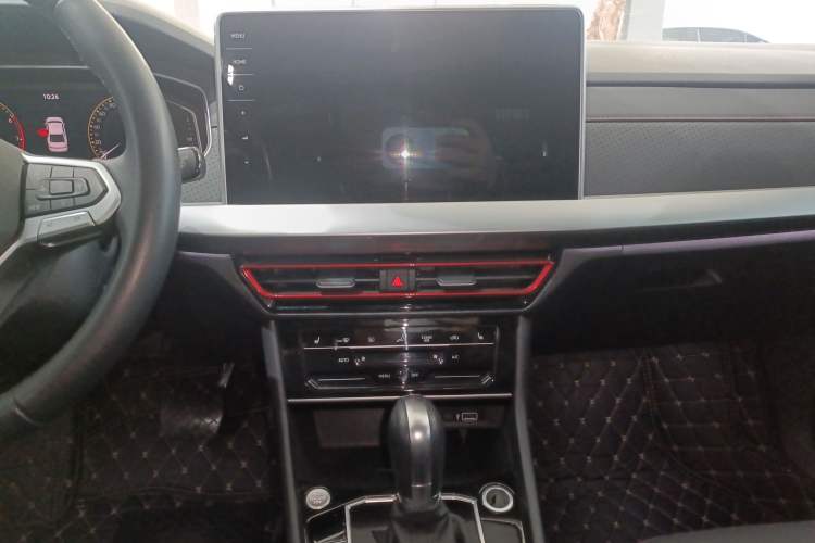 Used Volkswagen Lavida 2023 280TSI DSG Starry Sky Elegance Edition Audio And AC Panel