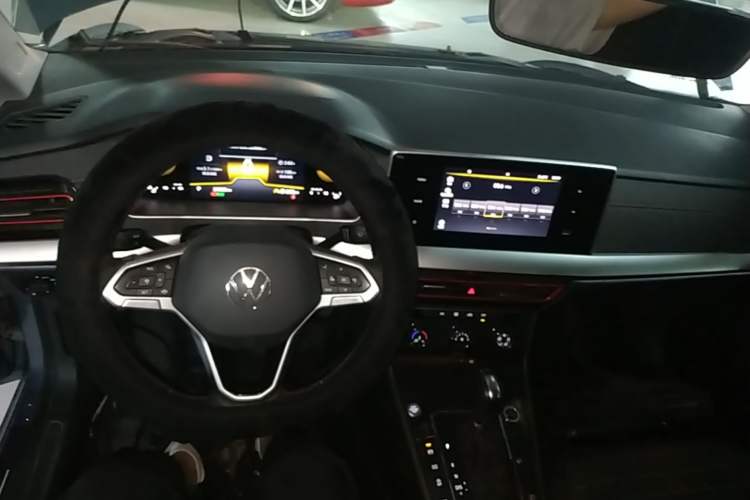Used Volkswagen Lavida 2023 300TSI DSG Starry Full-Comfort Edition Center Console