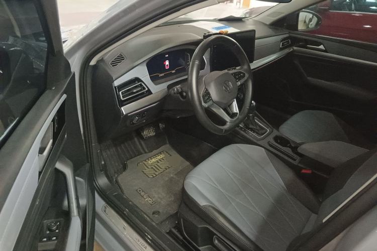 Used Volkswagen Lavida 2023 Revised Version 1.5L Automatic Starry Sky Edition – 5 Million Units Driver Seat