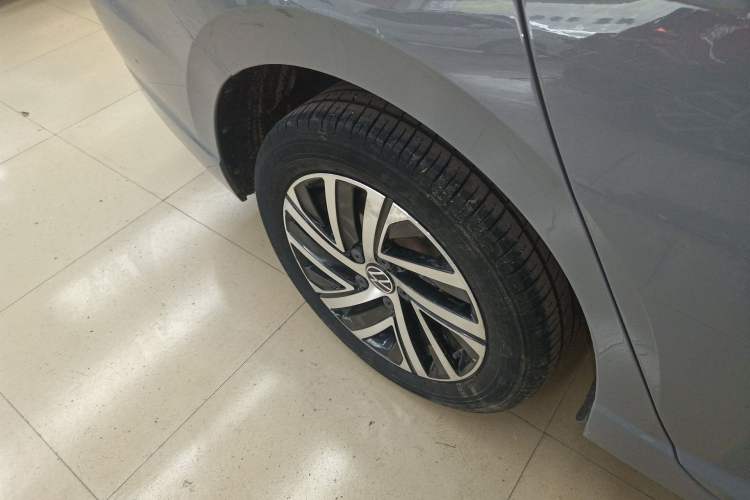 Used Volkswagen Lavida 2023 Revised Version 1.5L Automatic Starry Sky Edition – 5 Million Units Exterior 5