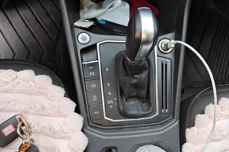 Used Volkswagen Lavida 2023 280TSI DSG Starry Sky Deluxe Edition Gear Lever