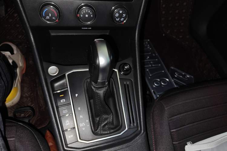 Used Volkswagen Lavida 2023 280TSI DSG Starry Sky Deluxe Edition Gear Lever
