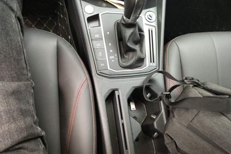 Used Volkswagen Lavida 2023 300TSI DSG Starry Full-Comfort Edition Gear Lever