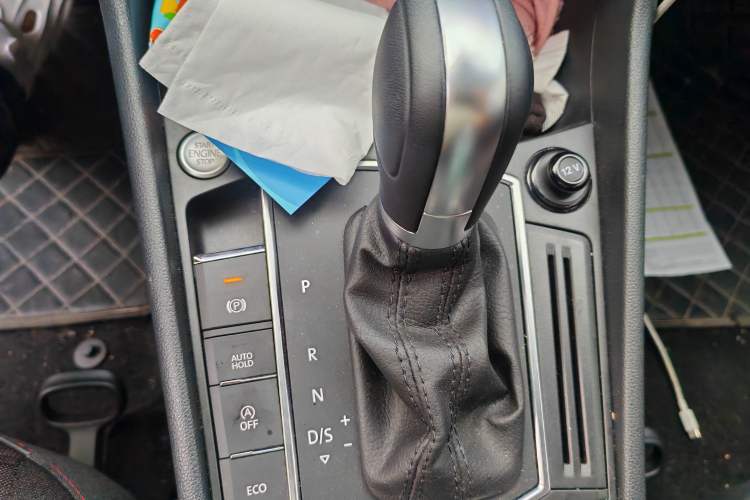 Used Volkswagen Lavida 2023 300TSI DSG Starry Full-Comfort Edition Gear Lever
