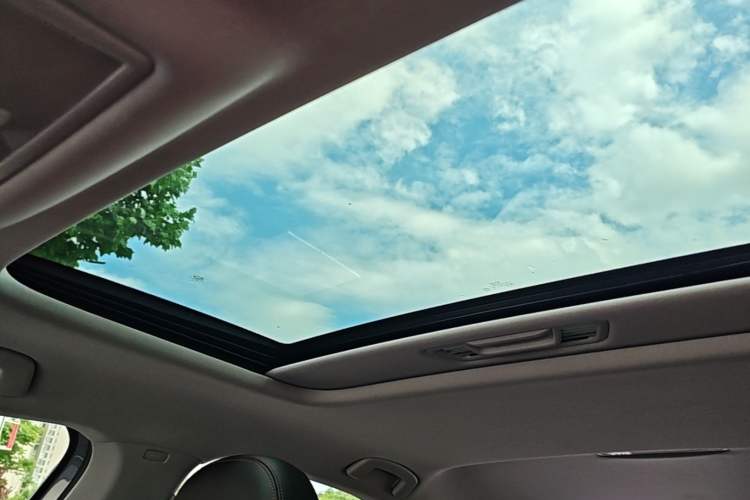 Used Volkswagen Lavida 2023 300TSI DSG Starry Sky Elite Edition Headliner