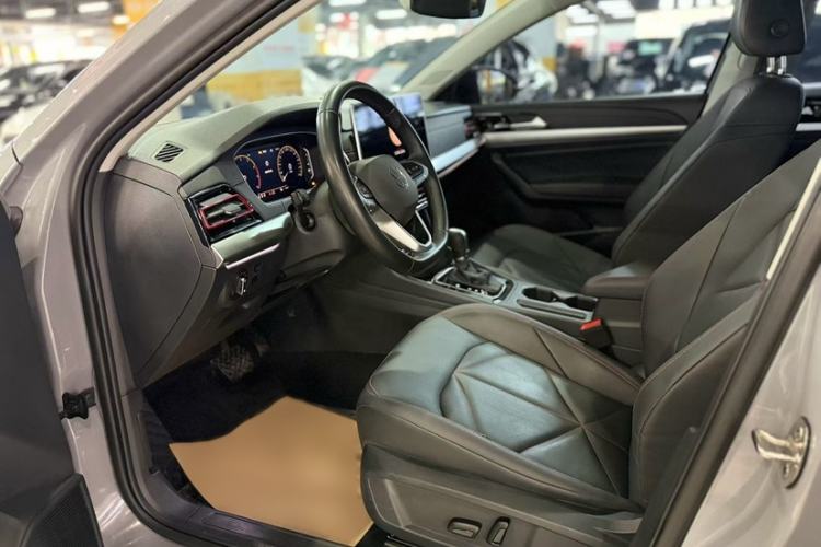 Used Volkswagen Lavida 2023 300TSI DSG Starry Sky Elite Edition Interior 3