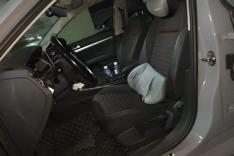 Used Volkswagen Lavida 2023 280TSI DSG Starry Sky Deluxe Edition Left Front Seat