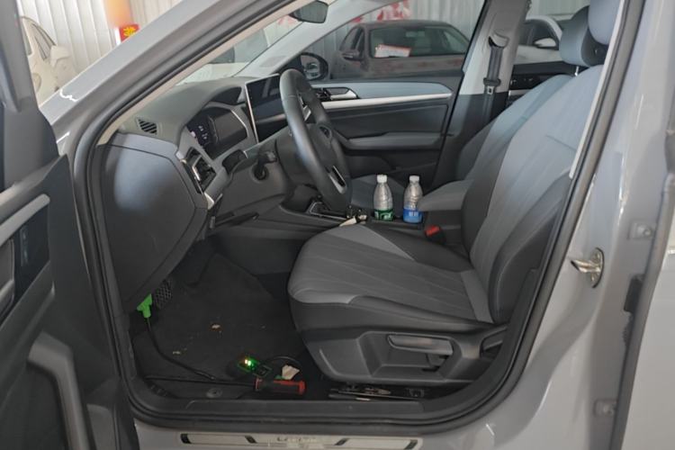 Used Volkswagen Lavida 2023 Revised Version 1.5L Automatic Starry Sky Edition – 5 Million Units Left Front Seat
