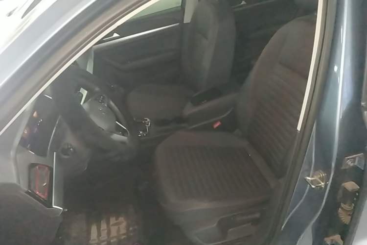 Used Volkswagen Lavida 2023 300TSI DSG Starry Full-Comfort Edition Left Front Seat