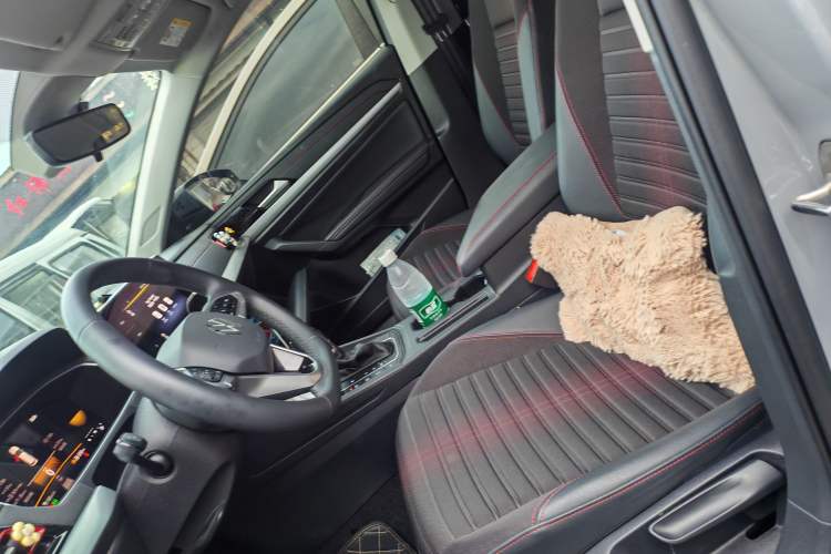 Used Volkswagen Lavida 2023 300TSI DSG Starry Full-Comfort Edition Left Front Seat