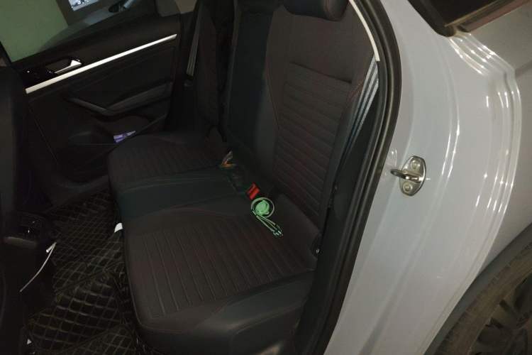 Used Volkswagen Lavida 2023 280TSI DSG Starry Sky Deluxe Edition Left Rear Seat