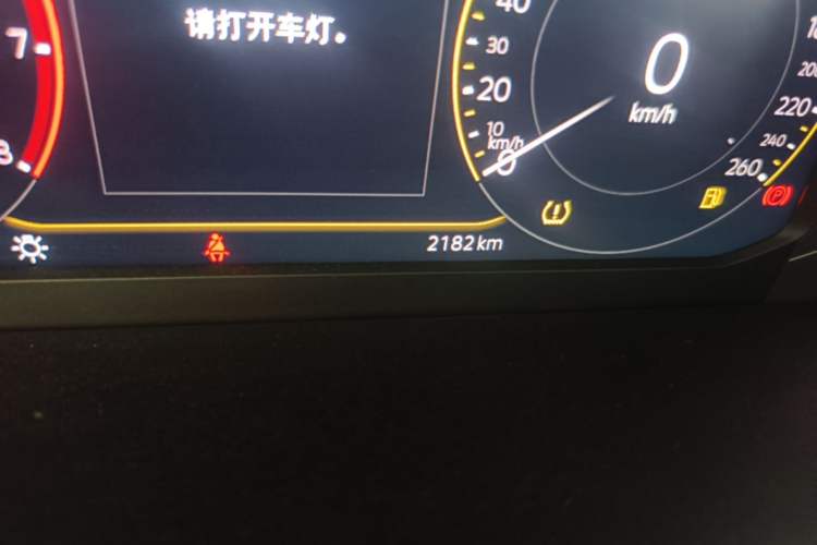 Used Volkswagen Lavida 2023 300TSI DSG Starry Sky Elite Edition Odometer Close Up