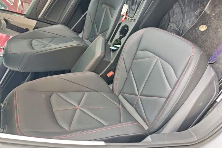 Used Volkswagen Lavida 2023 300TSI DSG Starry Sky Elite Edition Right Front Seat