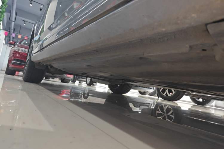 Used Volkswagen Lavida 2023 300TSI DSG Starry Sky Elite Edition Right Side Sill