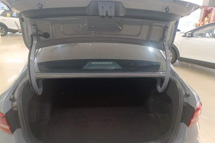Used Volkswagen Lavida 2023 280TSI DSG Starry Sky Elegance Edition Trunk