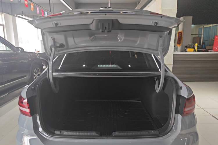Used Volkswagen Lavida 2023 300TSI DSG Starry Sky Elite Edition Trunk
