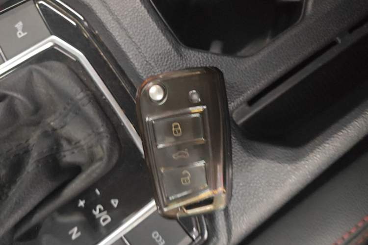Used Volkswagen Lavida 2023 300TSI DSG Starry Sky Elite Edition Vehicle Key