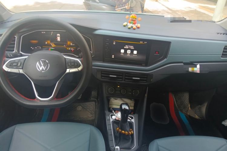 Used Volkswagen Lavida 2023 New Sharp 1.5L Automatic New Wish Edition Center Console