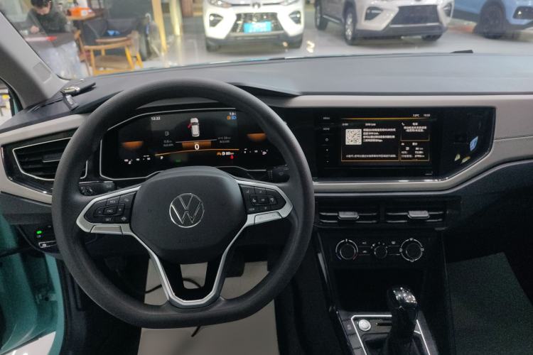 Used Volkswagen Lavida 2023 New Sharp 1.5L Automatic New Wish Edition Center Console