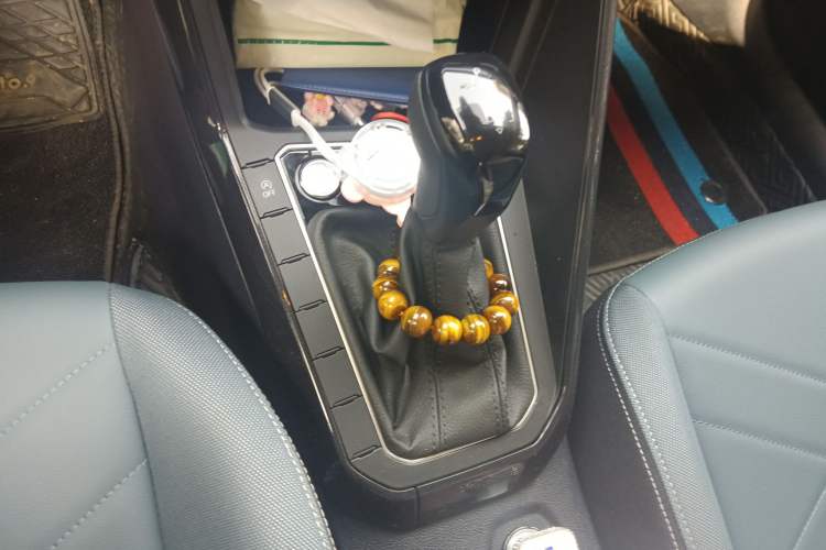 Used Volkswagen Lavida 2023 New Sharp 1.5L Automatic New Wish Edition Gear Lever