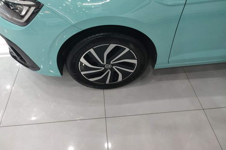 Used Volkswagen Lavida 2023 New Sharp 1.5L Automatic New Wish Edition Left Front Wheel Hub