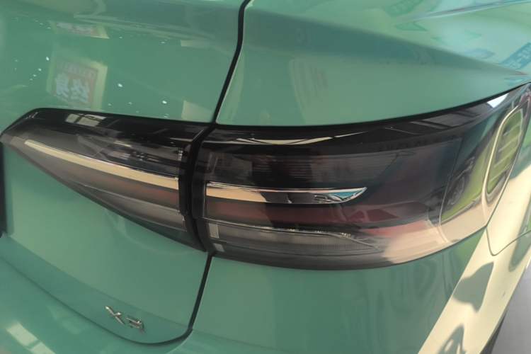 Used Volkswagen Lavida 2023 New Sharp 1.5L Automatic New Wish Edition Right Rear Taillight