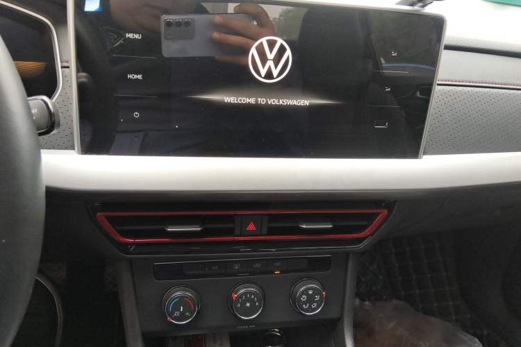 Used Volkswagen Lavida 2023 280TSI DSG Starry Sky Deluxe Edition Audio And AC Panel