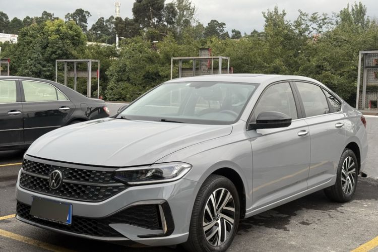 Used Volkswagen Lavida 2023 280TSI DSG Starry Sky Deluxe Edition Guazi used car, China used car export, Used car for sale, Used cars, Cheapest cars for sale
