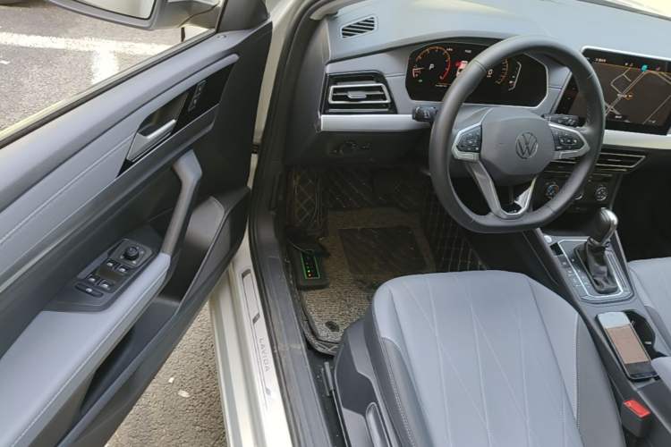 Used Volkswagen Lavida 2023 1.5L Automatic 5 Million Edition Driver Seat