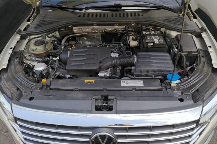 Used Volkswagen Lavida 2023 1.5L Automatic 5 Million Edition Engine Bay