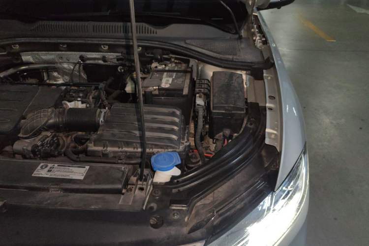 Used Volkswagen Lavida 2023 1.5L Automatic Full-Comfort Edition Engine Bay Left