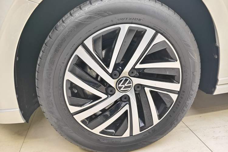 Used Volkswagen Lavida 2023 280TSI DSG Full-Comfort Edition Exterior 5