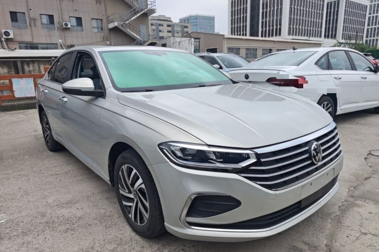 Used Volkswagen Lavida 2023 280TSI DSG Full-Comfort Edition Front Right 45 Deg