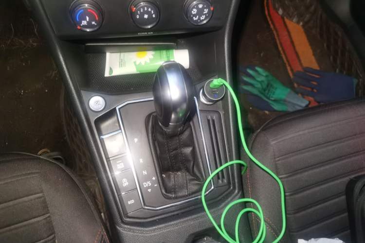 Used Volkswagen Lavida 2023 280TSI DSG Starry Sky Deluxe Edition Gear Lever