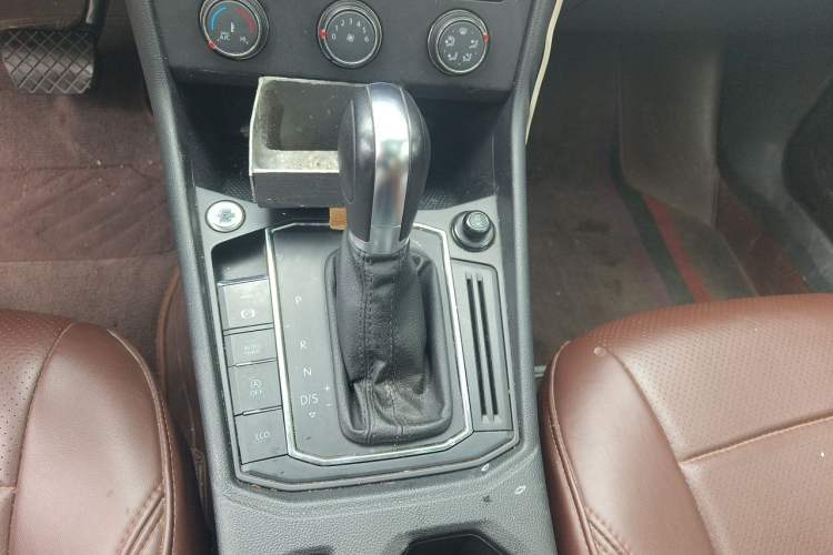Used Volkswagen Lavida 2023 280TSI DSG Starry Sky Deluxe Edition Gear Lever