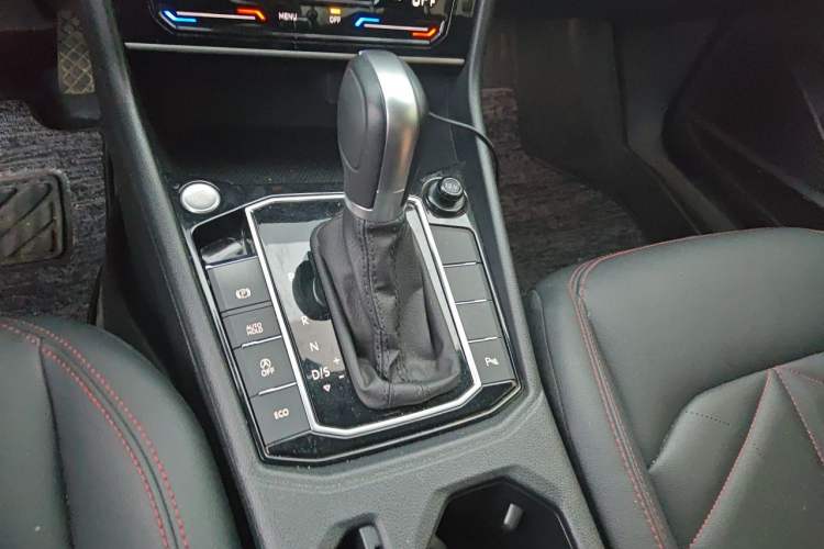 Used Volkswagen Lavida 2023 300TSI DSG Starry Sky Elite Edition Gear Lever