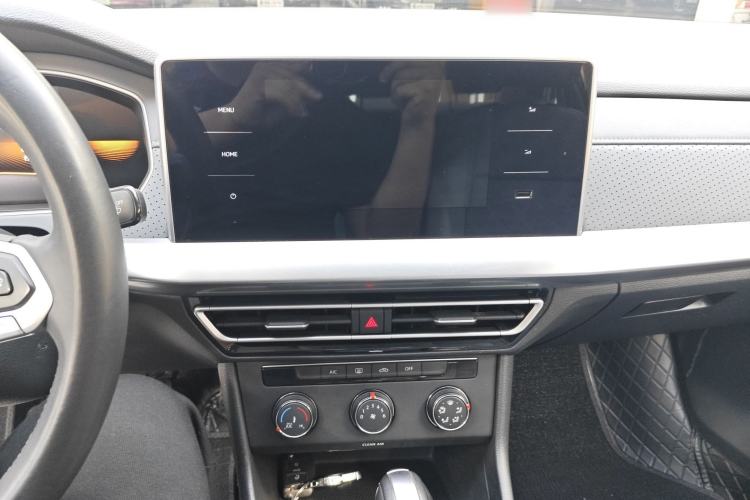 Used Volkswagen Lavida 2023 280TSI DSG Full-Comfort Edition Interior 3