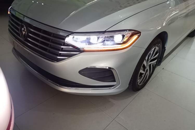 Used Volkswagen Lavida 2023 300TSI DSG Full-Comfort Edition Left Front Headlight