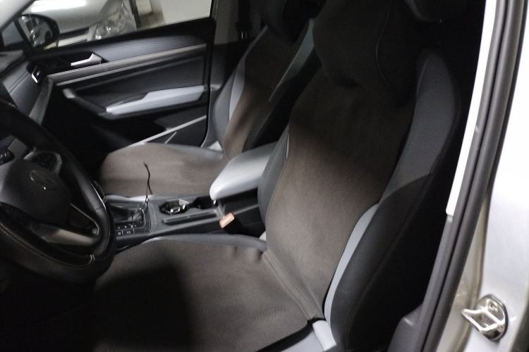 Used Volkswagen Lavida 2023 Revised Version 1.5L Automatic Starry Sky Edition – 5 Million Units Left Front Seat