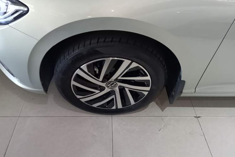 Used Volkswagen Lavida 2023 300TSI DSG Full-Comfort Edition Left Front Wheel Hub