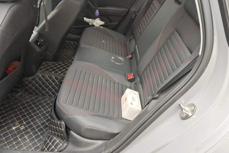 Used Volkswagen Lavida 2023 280TSI DSG Starry Sky Deluxe Edition Left Rear Seat