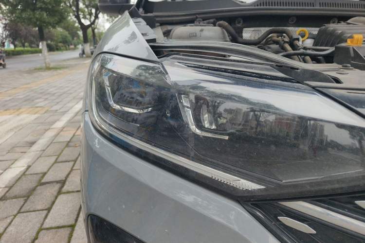 Used Volkswagen Lavida 2023 280TSI DSG Starry Sky Deluxe Edition Right Front Headlight