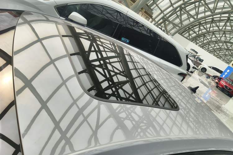 Used Volkswagen Lavida 2023 300TSI DSG Starry Full-Comfort Edition Roof