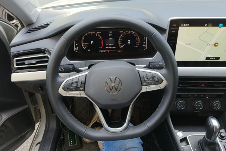 Used Volkswagen Lavida 2023 1.5L Automatic 5 Million Edition Steering Wheel