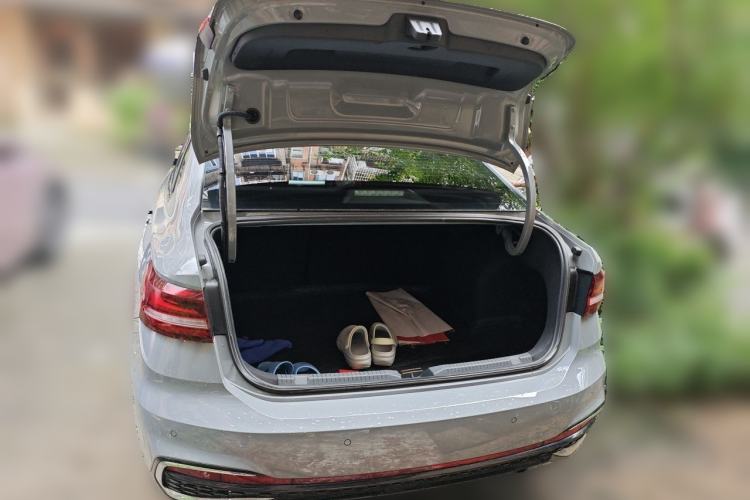 Used Volkswagen Lavida 2023 280TSI DSG Starry Sky Elegance Edition Trunk