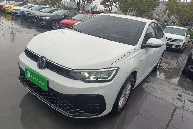 Used Volkswagen Lavida 2023 New Rui 1.5L Automatic New Yi Edition Guazi used car, China used car export, Used car for sale, Used  cars, Cheapest cars for sale